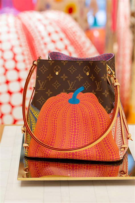 lv x yayoi|louis vuitton yayoi.